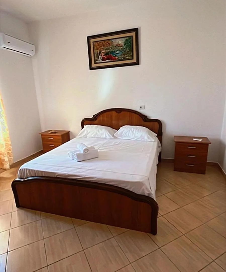 Vila Luani 1 Vlorë Villa
